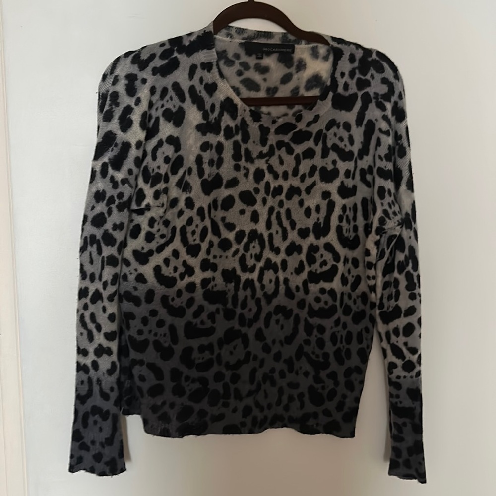 360 Cashmere Leopard Sweater